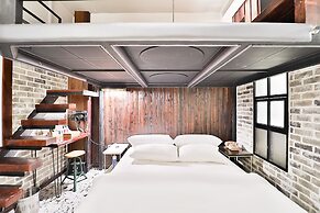 February Hotel Hwanggeum