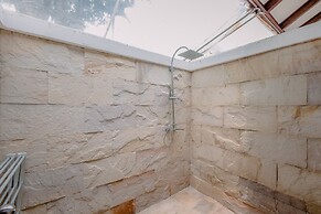 The Privilege Hotel Ezra Beach Club