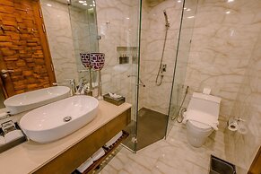 The Privilege Hotel Ezra Beach Club