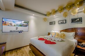 The Privilege Hotel Ezra Beach Club