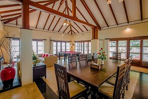 The Privilege Hotel Ezra Beach Club