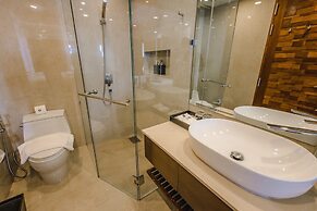 The Privilege Hotel Ezra Beach Club