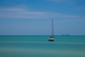 The Privilege Hotel Ezra Beach Club