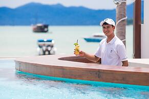 The Privilege Hotel Ezra Beach Club