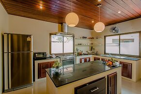 The Privilege Hotel Ezra Beach Club