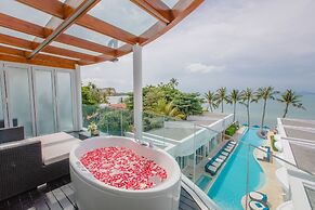 The Privilege Hotel Ezra Beach Club