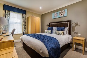 The Golden Lion Hotel, St Ives, Cambridgeshire
