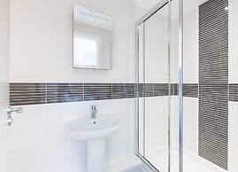 Central Gate Apartments by House of Fisher