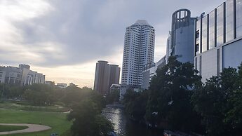 Interchange Tower Serviced Apartment