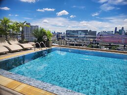 Interchange Tower Serviced Apartment