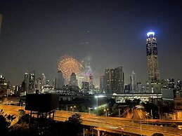 Interchange Tower Serviced Apartment