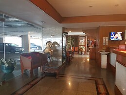 Interchange Tower Serviced Apartment