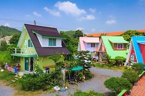 A Houses Homestay