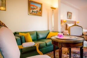 Hôtel Au Charme Rabelaisien