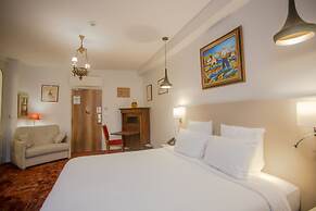 Hôtel Au Charme Rabelaisien