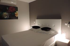 Be Loft B&B Pool & Spa