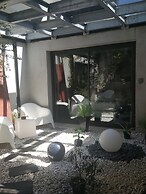 Be Loft B&B Pool & Spa