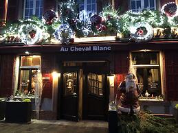 Au Cheval Blanc Hôtel et Restaurant