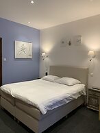 Au Cheval Blanc Hôtel et Restaurant