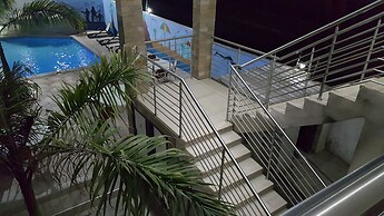 Pamo Hotel and Restaurant