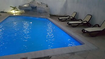 Pamo Hotel and Restaurant