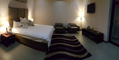 Pamo Hotel and Restaurant