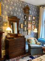 The Dolon House Bed and Breakfast