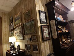 The Dolon House Bed and Breakfast