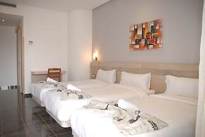 Hotel A44