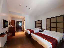 Avenue Suites Hotel