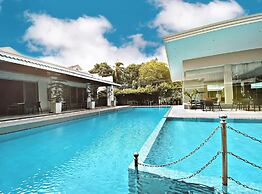 Avenue Suites Hotel