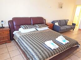 Maria Motel