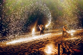 White Sand Beach Resort