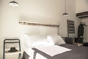 Belledonne Suite & Gallery