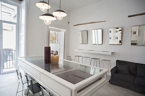 Belledonne Suite & Gallery