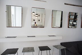 Belledonne Suite & Gallery