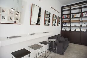 Belledonne Suite & Gallery