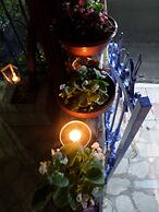 Artemis Studios & Apartments