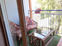 Artemis Studios & Apartments