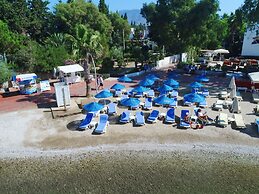 Summer in Garden Suites & Beach Hotel