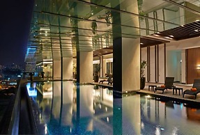 V E Hotel & Residence