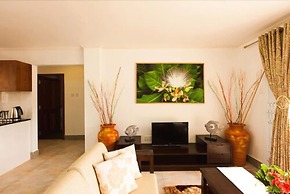 Praslin Holiday Home