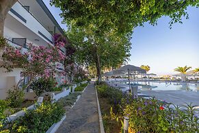 Ladonia Hotels Luna Beach Resort