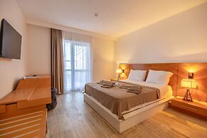 Ladonia Hotels Luna Beach Resort