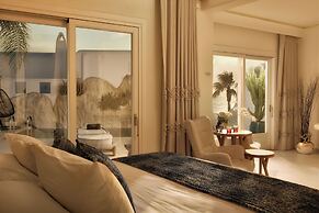 Anax Resort & Spa