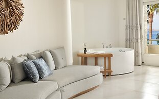 Anax Resort & Spa
