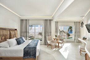 Anax Resort & Spa