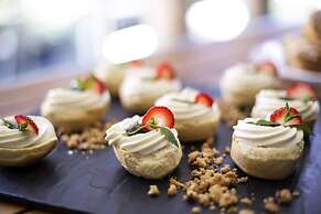 Novotel Chennai OMR Hotel