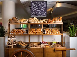 Novotel Chennai OMR Hotel