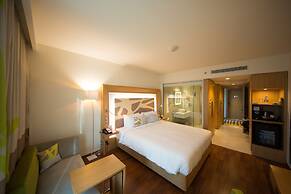 Novotel Chennai OMR Hotel